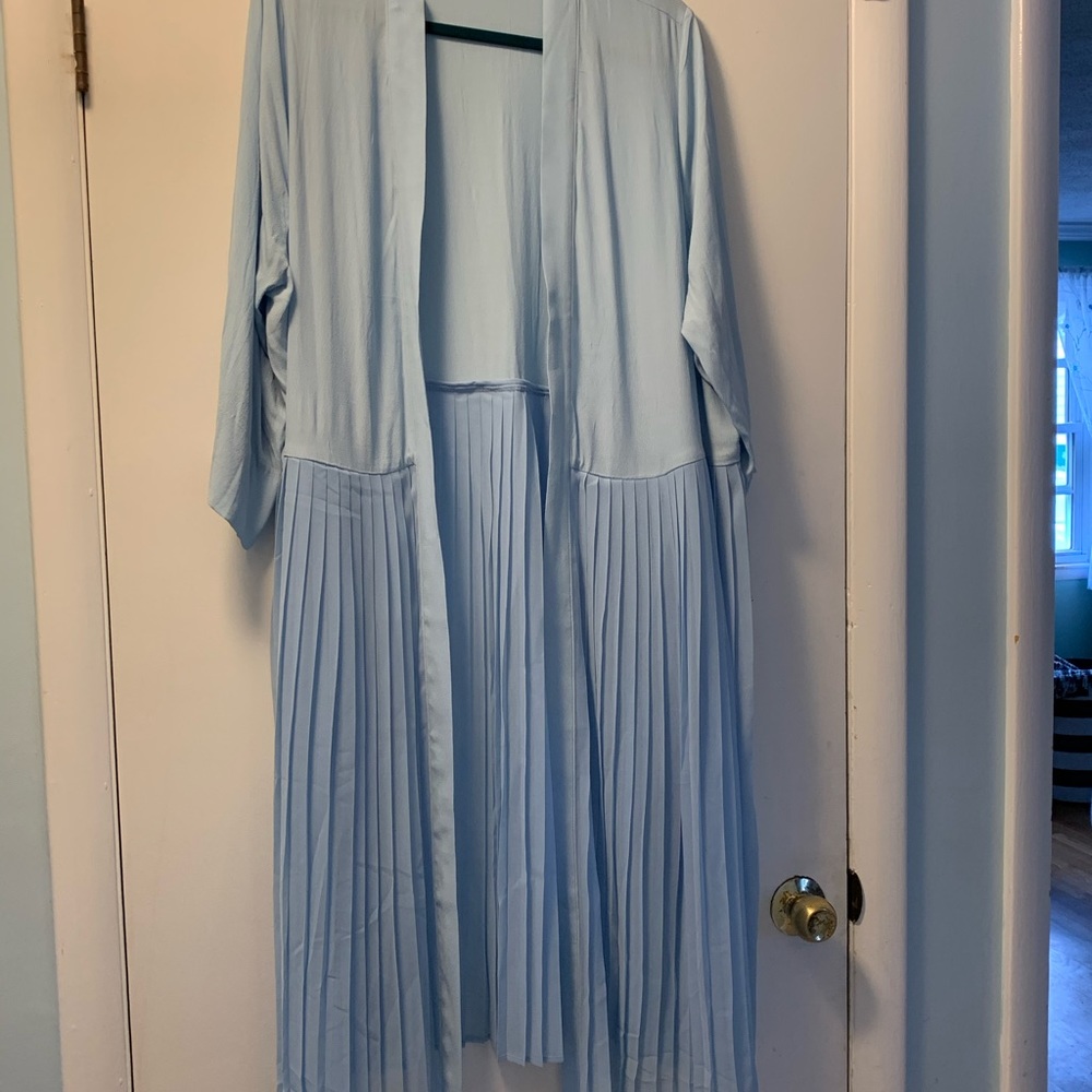 Gorgeous lavender chiffon duster.